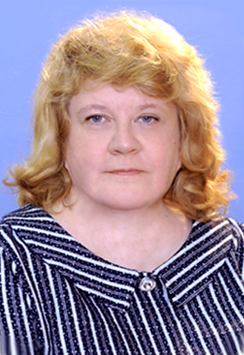 Шмойлова Светлана Валентиновна.